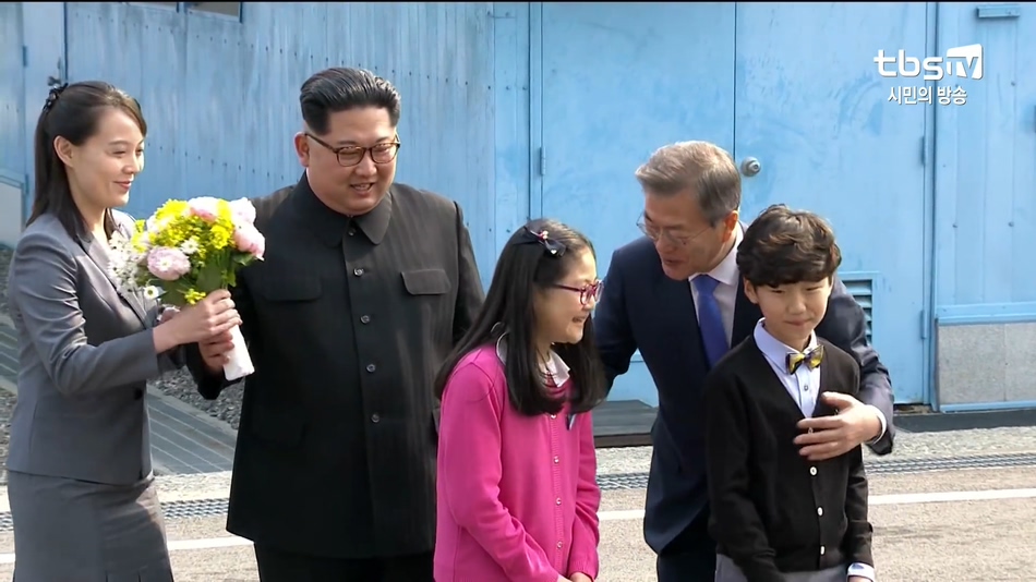2018 남북정상회담 특집 김어준의 뉴스공장.mp4_20180430_003811.093.jpg