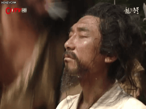599b443e27431b2aefc99cb2324d9449fe5cdb61ef70c327a7ccef47eaf7d7bd.gif