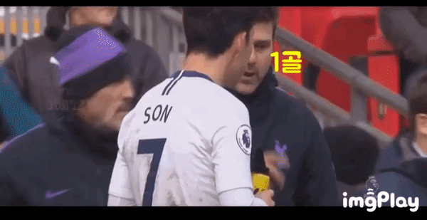 ezgif.com-video-to-gif.gif