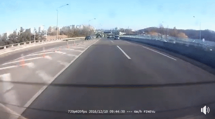 GIF.gif
