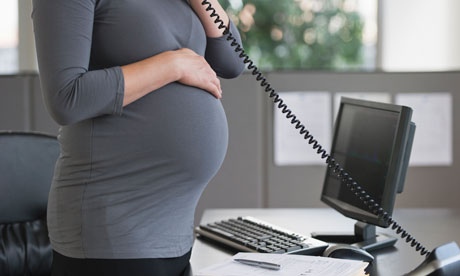 A-pregnant-woman-working--008.jpg