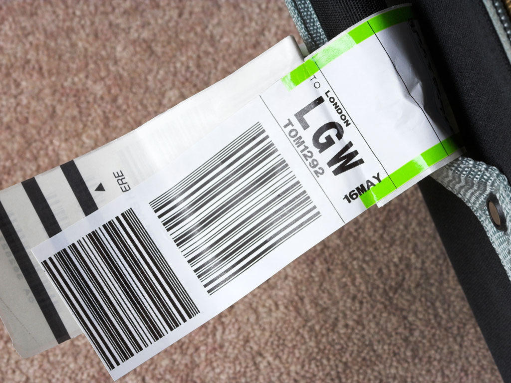 53d9d547dcd5888e145a4a33_baggage-tag-barcode-airport.jpg
