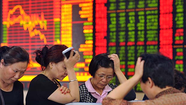 china-stocks-dive-filippone-070815.jpg