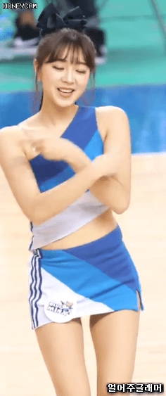 Bm6fTgZN_o.gif