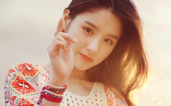 4bc0ae15d2bda8dc9b5416975e6c5782.gif