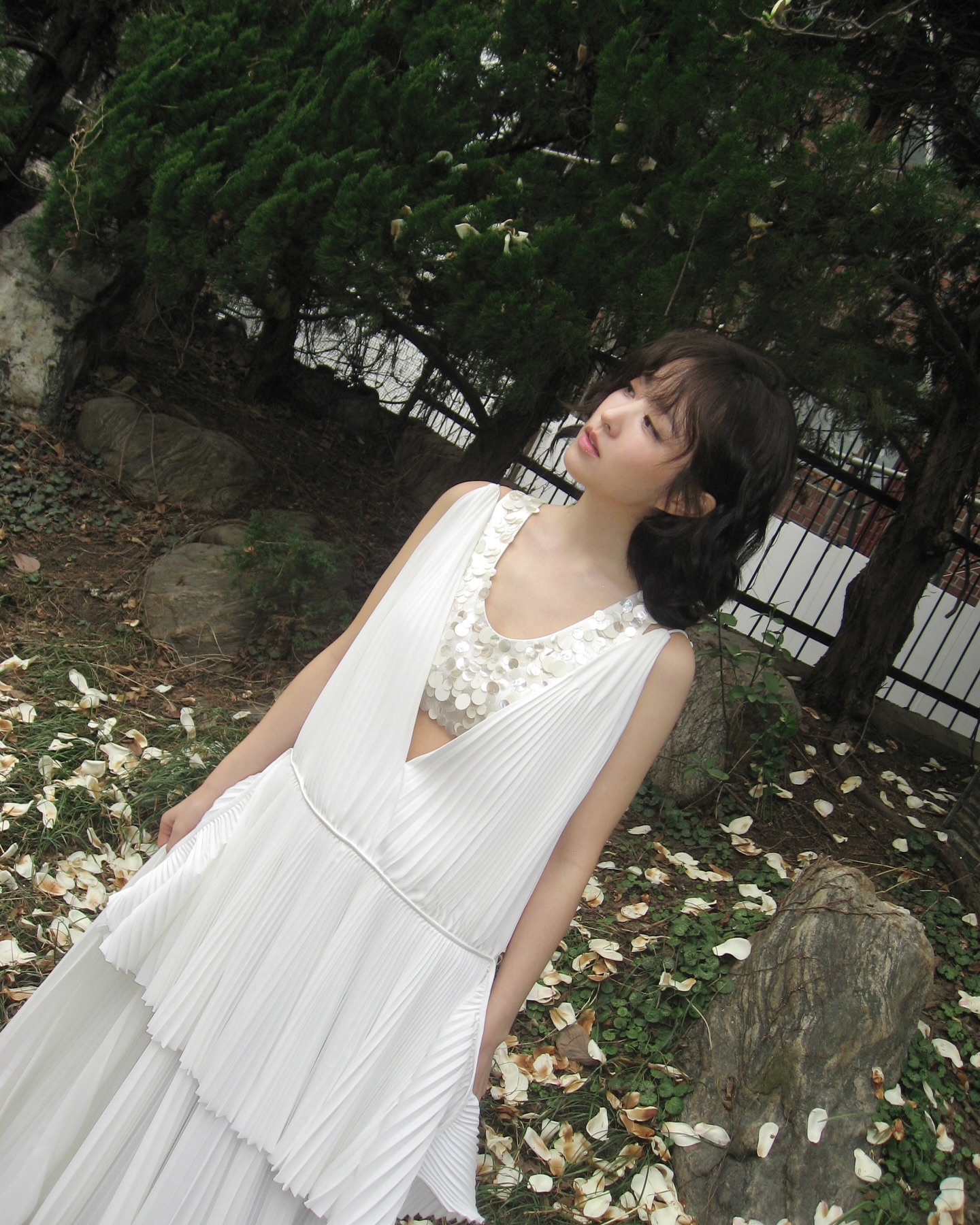 boyoung0212_official_1777544773_3886649553227799021_47602898354.jpg