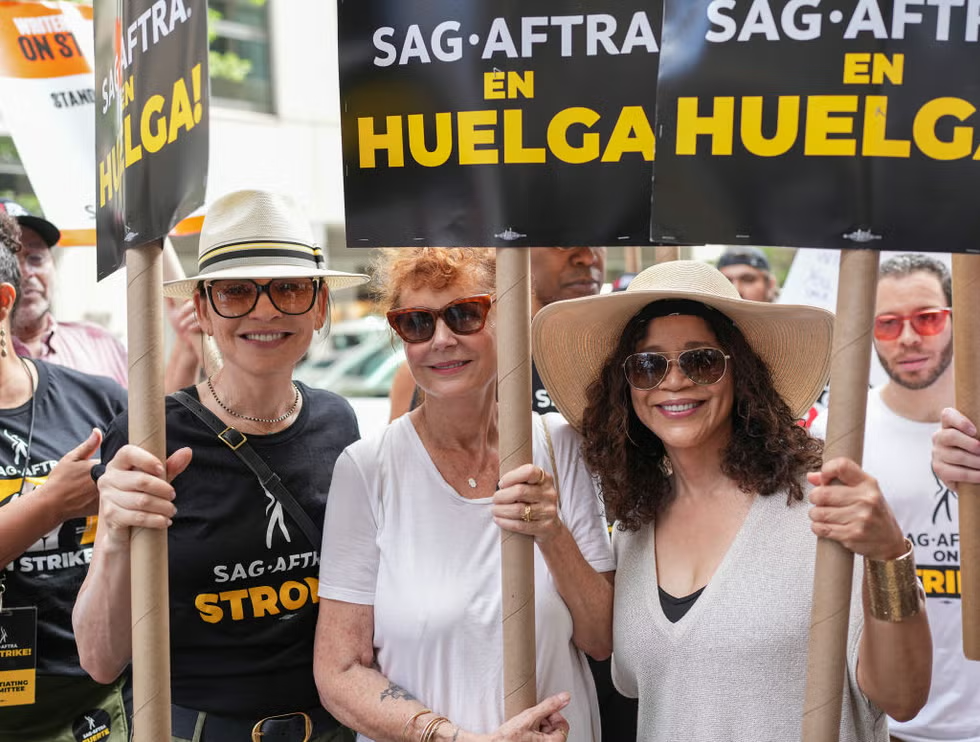 수전 서랜든.png