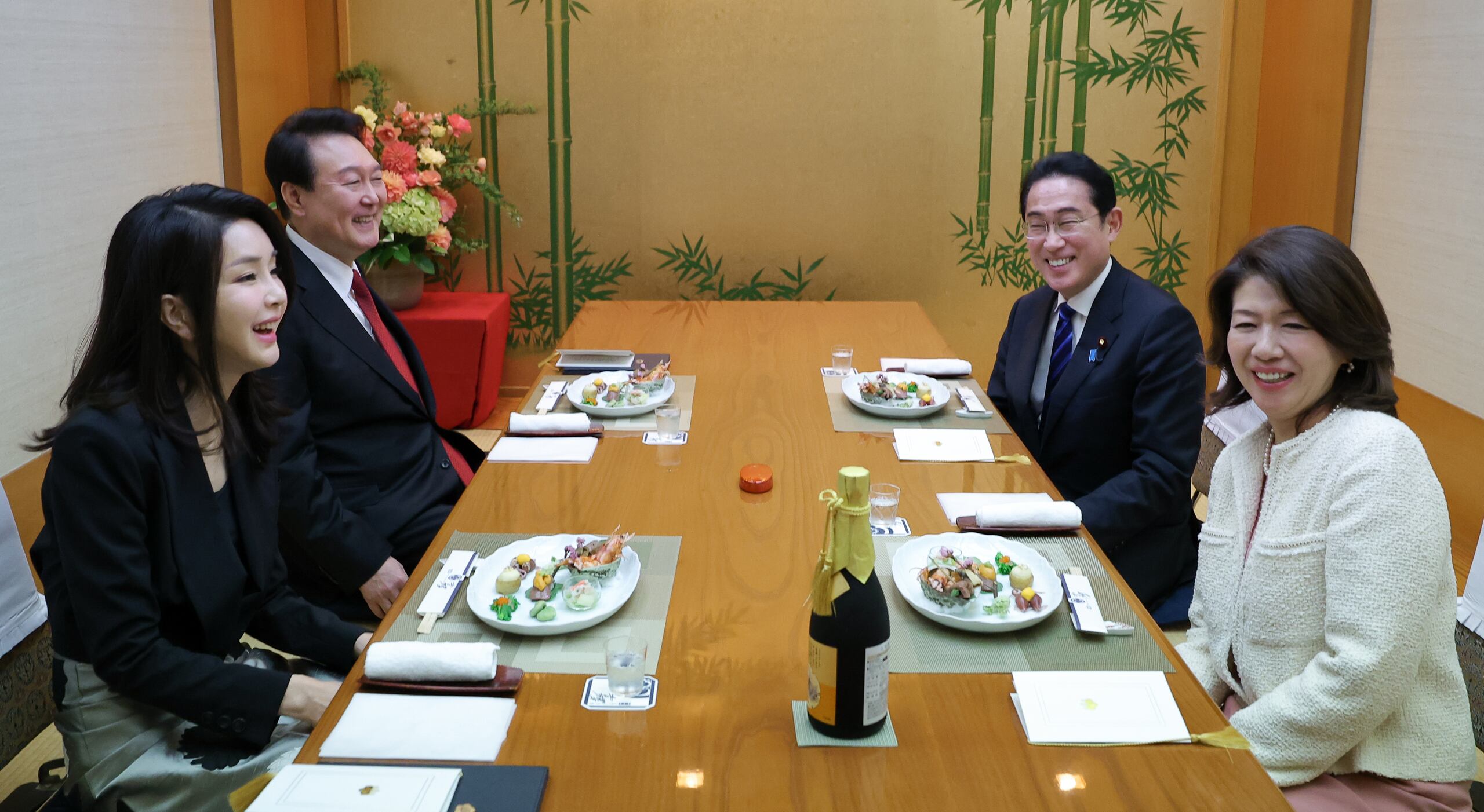 VMLOXOK5INMOJINFOAFHVXVWVE.jpg