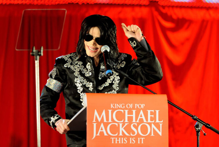 MJ-Press-Conference-2-3-768x516.jpg