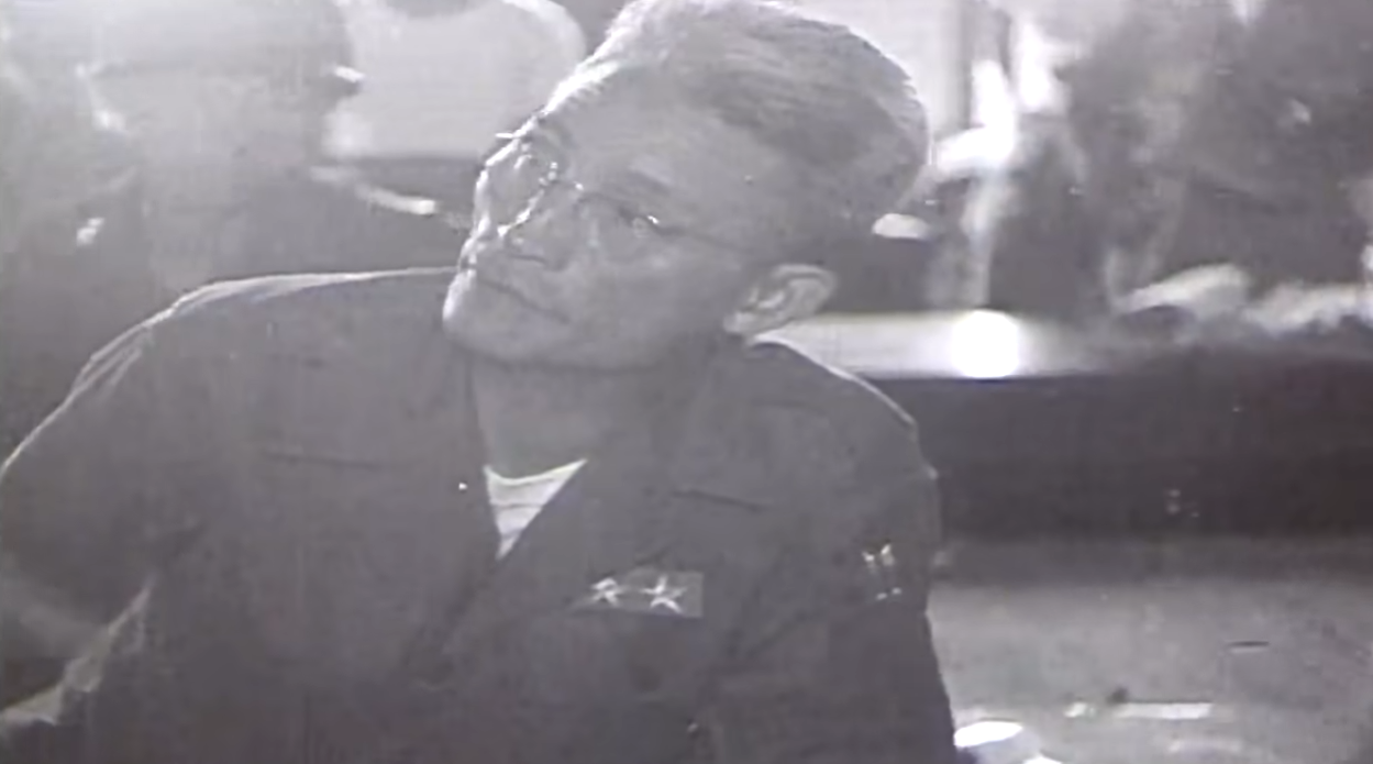 [영상자료] 6.25 전쟁 실제 전투영상 다큐멘터리│정의의 진격 1부 (1951) 57-46 screenshot.png