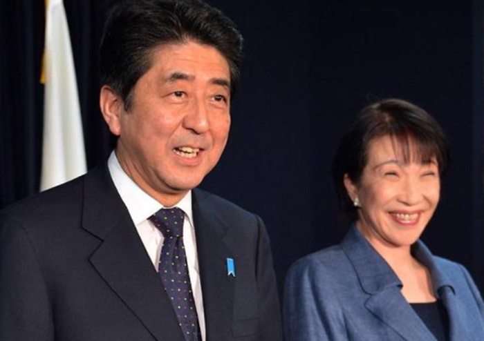 다카이치 총무상 연합뉴스.jpg