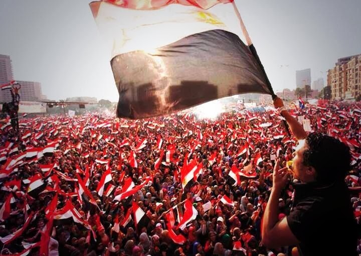 Egypt-Flags-in-Tahrir.jpg