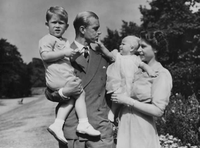 1951년 가족사진.jpg