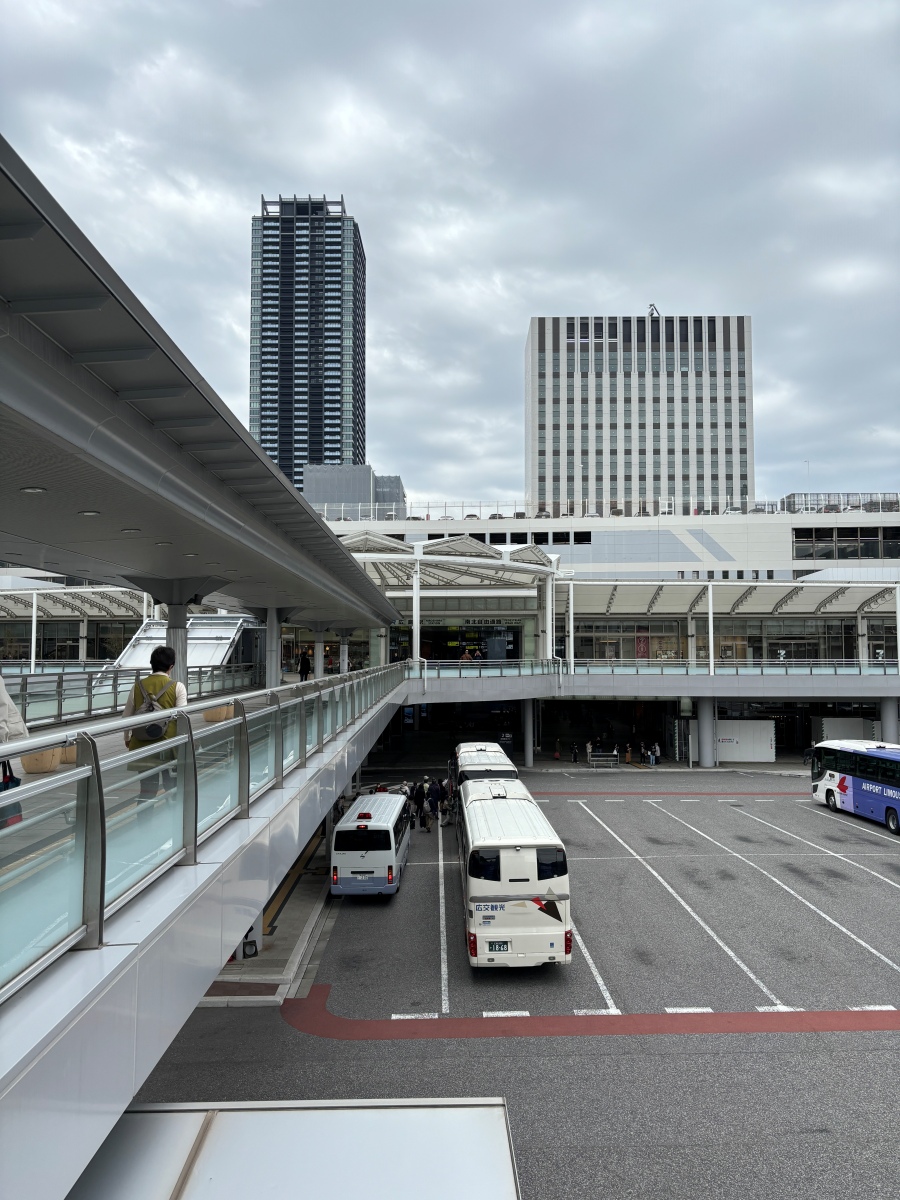 3_hiroshima_station_3.jpg