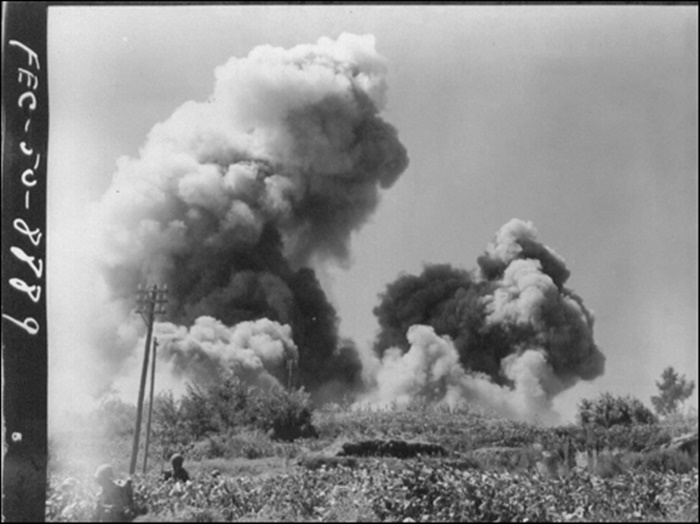 1950년 폭격.jpg