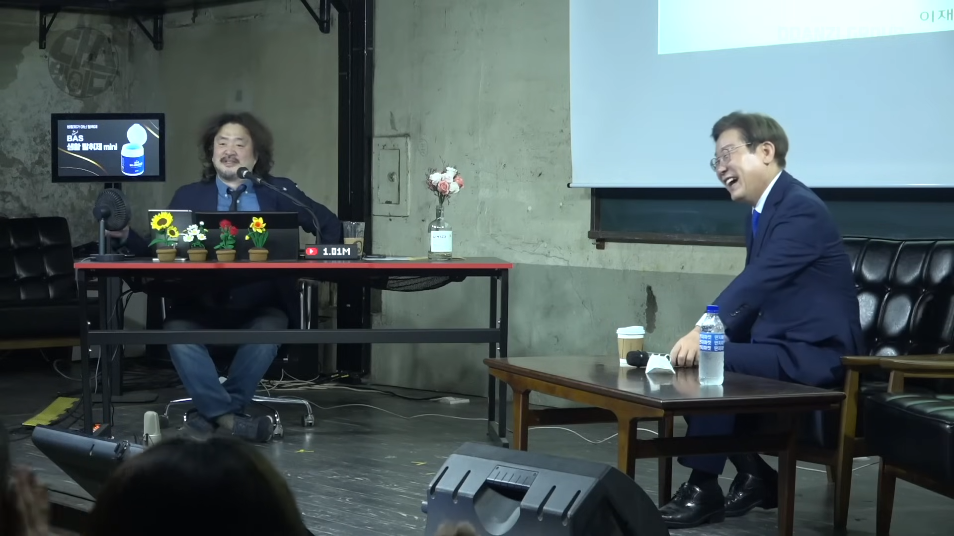 [김어준의 다스뵈이다] 211회 이재명은 난 놈이여, 노영민+김병관+김한규, 여론조사 신경쓰지마라 1-50-15 screenshot.png