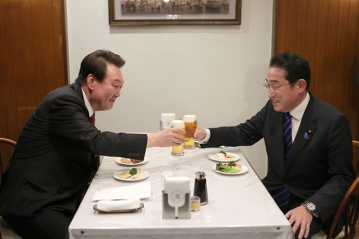 술 한국일보.jpg