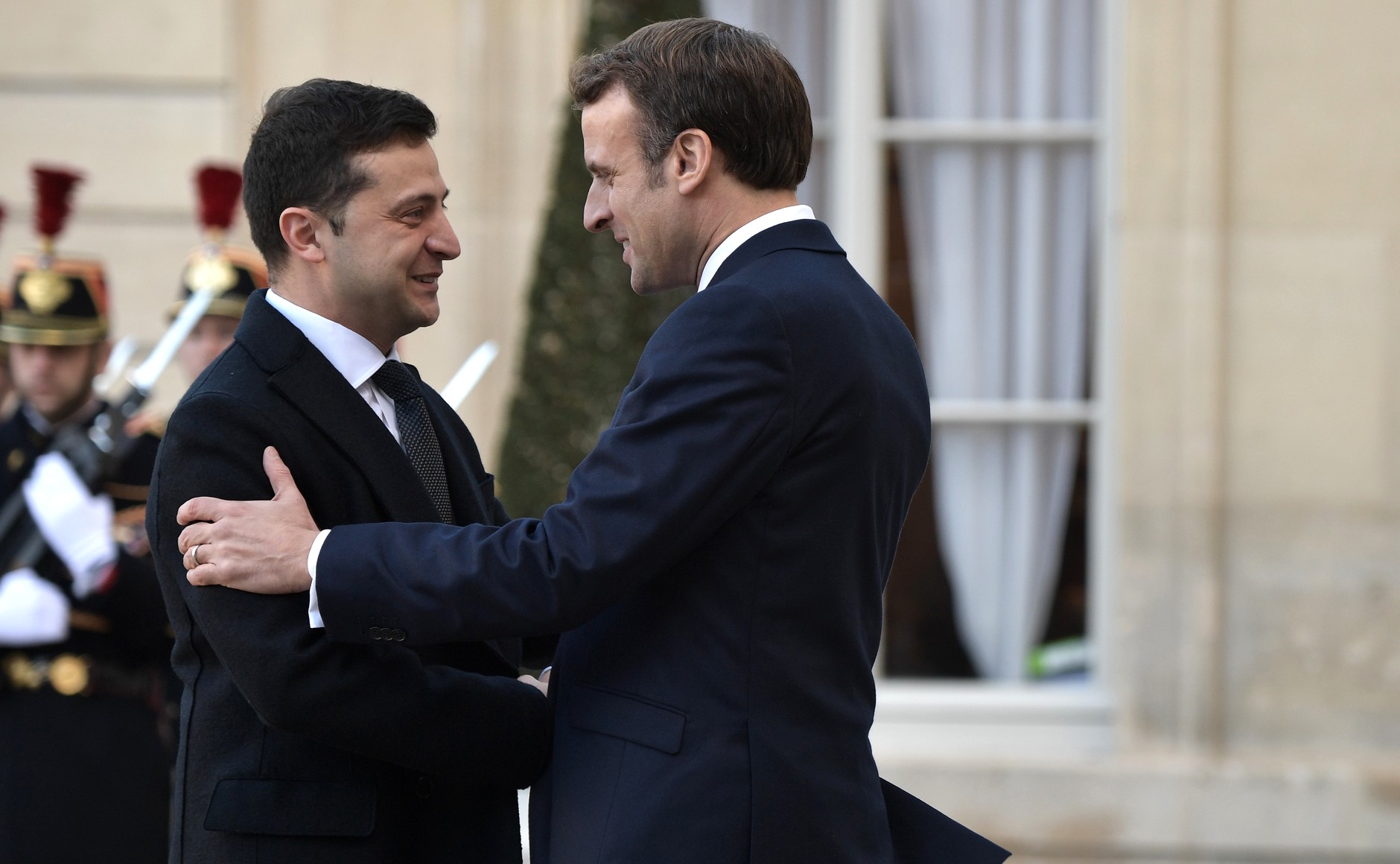 Vladimir_Zelensky_and_Emmanuel_Macron_(2019-12-09).jpg