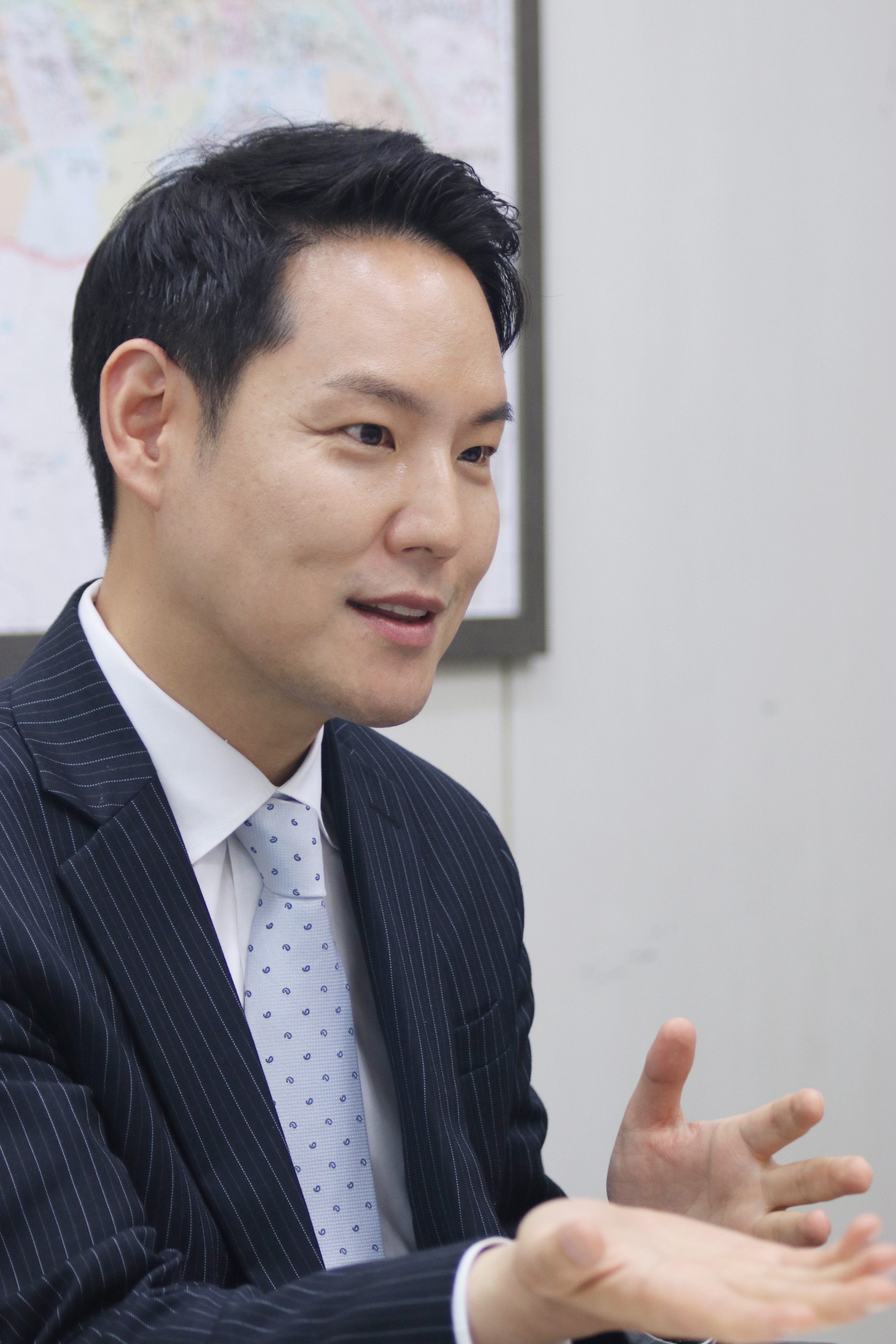 원본8.jpg