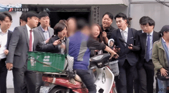 507e9ac7fcbe2936fff1f5697eaa80e8.gif