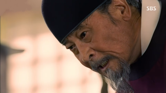 《BEST》 Six Flying Dragons 육룡이 나르샤｜ 이인겸, 길태미 박혁권에게 협박 “전노민을 버려라”  EP09 201501102 1-50 screenshot.png