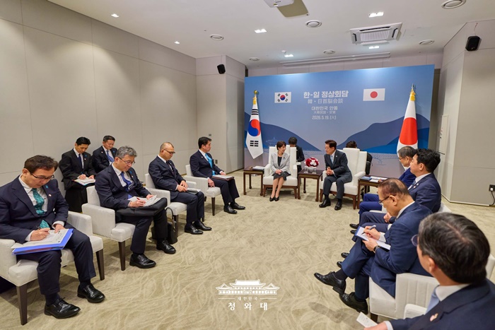 청와대 참모들.jpg