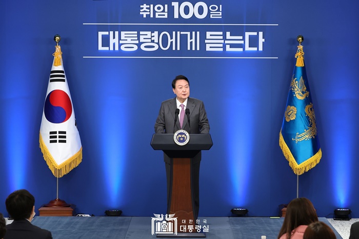 100일 기자회견.jpeg