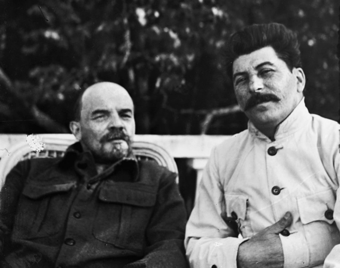 1922 레닌과 스탈린.PNG