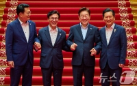 마음 챙기고 정치 15: 밀가루로 만든 세상, 그럼에도 분별해야 하는 이유