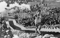 1964 도쿄올림픽의 몸값 : 마약으로 쌓아올린 스타디움