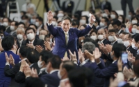 일본 정치 톺아보기 2(完): 일본 우경화 독주의 속사정과 정권교체가 힘든 이유